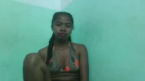 Snapshot of francinealdy chatting on 09.21.25 francinealdy online show from 09.21.25