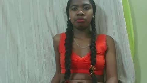 Snapshot of francinealdy chatting on 09.28.25 francinealdy online show from 09.28.25