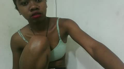 Snapshot of francinealdy chatting on 10.23.25 francinealdy online show from 10.23.25