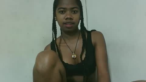 Snapshot of francinealdy chatting on 11.13.25 francinealdy online show from 11.13.25