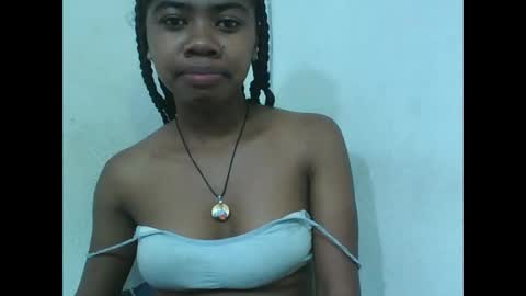 Snapshot of francinealdy chatting on 11.24.25 francinealdy online show from 11.24.25