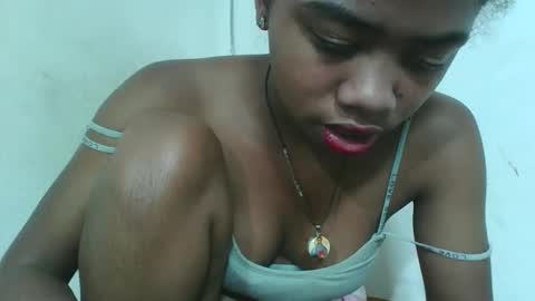 Snapshot of francinealdy chatting on 11.30.25 francinealdy online show from 11.30.25