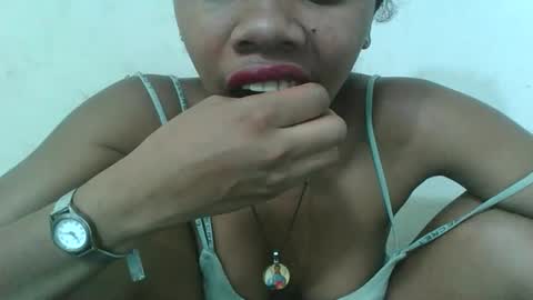 Snapshot of francinealdy chatting on 12.03.25 francinealdy online show from 12.03.25