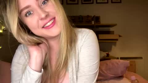 Francis Digby online show from 03.05.25