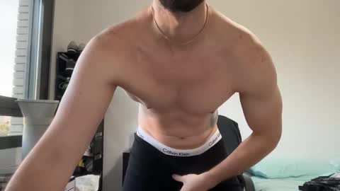 Snapshot of franco03952 chatting on 11.02.25 franco03952 online show from 11.02.25