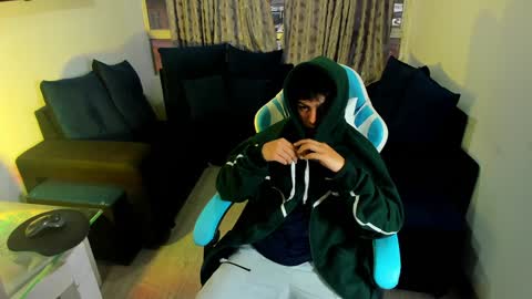 Snapshot of franco_rizzo01 chatting on 01.11.25 frank online show from 01.11.25