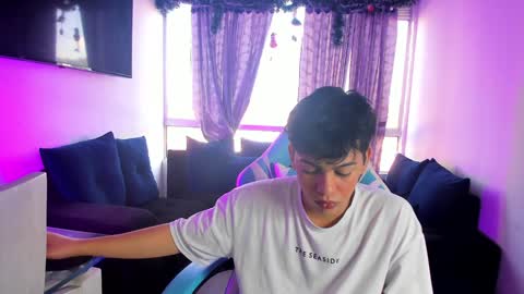 Snapshot of franco_rizzo01 chatting on 01.15.25 frank online show from 01.15.25