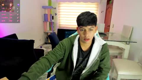 Snapshot of franco_rizzo01 chatting on 09.14.25 frank online show from 09.14.25