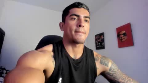 Snapshot of franco_ruiz_ chatting on 11.30.25 franco online show from 11.30.25