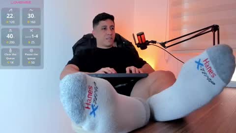 Snapshot of francodelacruz chatting on 02.17.25 Francum online show from 02.17.25