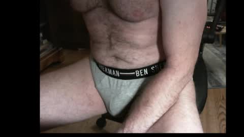 Snapshot of francois4059 chatting on 04.19.26 Franois online show from 04.19.26
