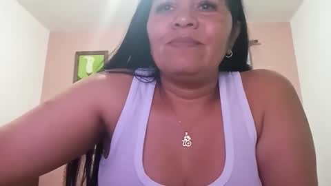 Snapshot of francy_froz chatting on 12.14.24 francy froz online show from 12.14.24