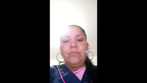 Snapshot of francy_froz chatting on 01.21.25 francy froz online show from 01.21.25