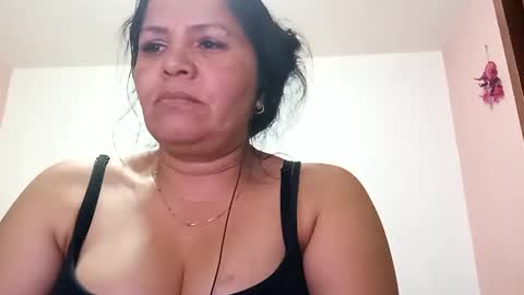 Snapshot of francy_froz chatting on 02.19.25 francy froz online show from 02.19.25