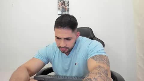 Snapshot of frank_foxx1 chatting on 02.02.26 frank_foxx1 online show from 02.02.26