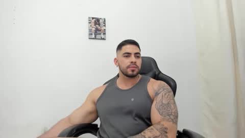 Snapshot of frank_foxx1 chatting on 02.03.26 frank_foxx1 online show from 02.03.26