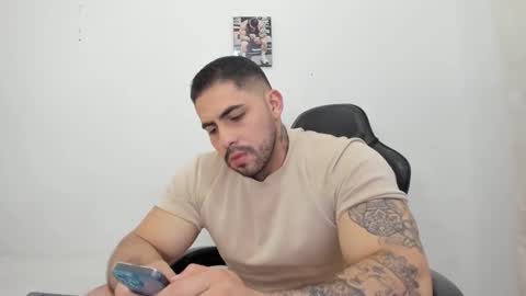 Snapshot of frank_foxx1 chatting on 02.16.26 frank_foxx1 online show from 02.16.26