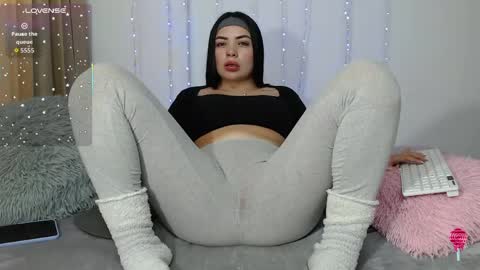 Karla online show from 04.29.26