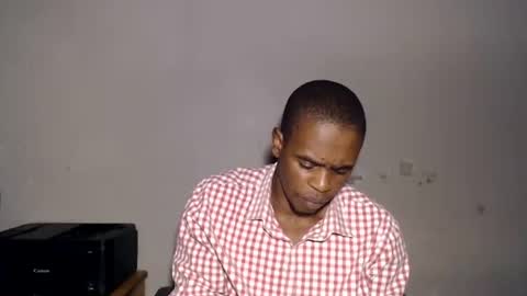 Snapshot of frank_hussle chatting on 07.20.26 Frank Hussle online show from 07.20.26