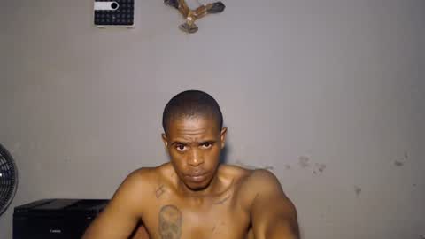 Snapshot of frank_hussle chatting on 07.22.26 Frank Hussle online show from 07.22.26