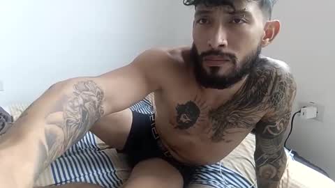Snapshot of frankdanielsmolano chatting on 05.17.26 frankdanielsmolano online show from 05.17.26