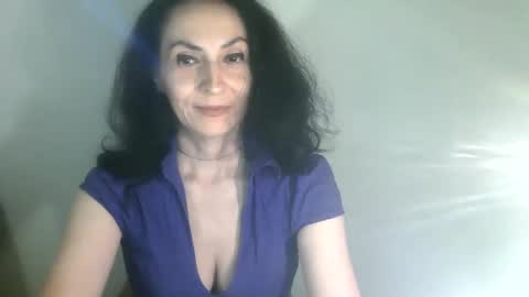 Snapshot of frankieteasing chatting on 12.12.24 frankieteasing online show from 12.12.24