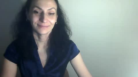 Snapshot of frankieteasing chatting on 12.31.24 frankieteasing online show from 12.31.24