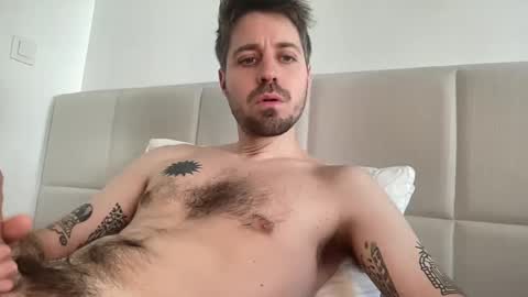 Snapshot of frankybiiig chatting on 03.02.25 thegoodandbiiig online show from 03.02.25