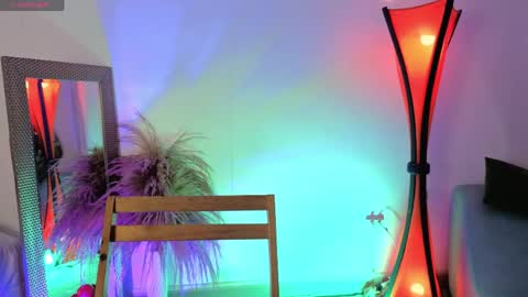 Fransheska online show from 04.22.26