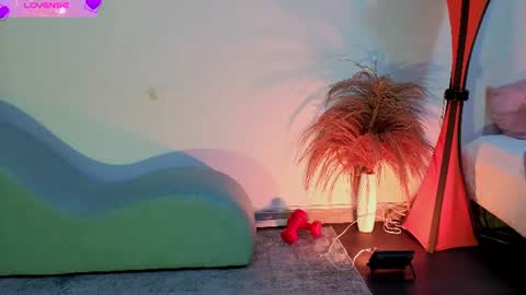Fransheska online show from 06.11.26