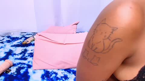 FRANYELY online show from 01.24.25