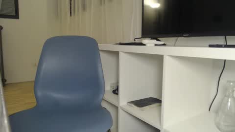 Snapshot of frasalv chatting on 12.05.25 francescosal online show from 12.05.25