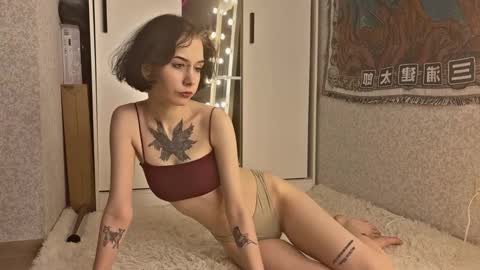 mistress Bastet and  mintcola online show from 10.06.25