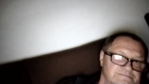 Snapshot of frauenfeind1 chatting on 11.11.25 Wolfi online show from 11.11.25