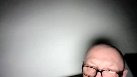 Snapshot of frauenfeind1 chatting on 02.15.26 Wolfi online show from 02.15.26