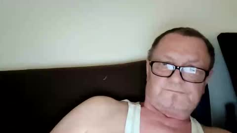 Wolfi online show from 04.01.26