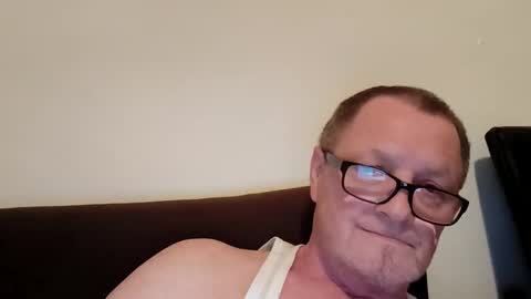 Wolfi online show from 04.02.26