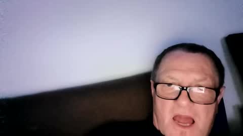 Wolfi online show from 04.05.26