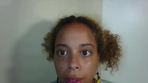 Snapshot of freakjawn1992 chatting on 12.11.24 FreakJawn online show from 12.11.24