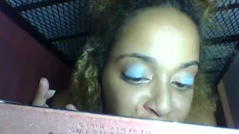 Snapshot of freakjawn1992 chatting on 01.11.25 FreakJawn online show from 01.11.25