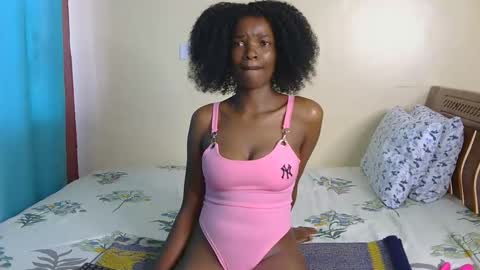 Snapshot of freakky_nessa chatting on 12.31.24 Nessa-Independent model online show from 12.31.24