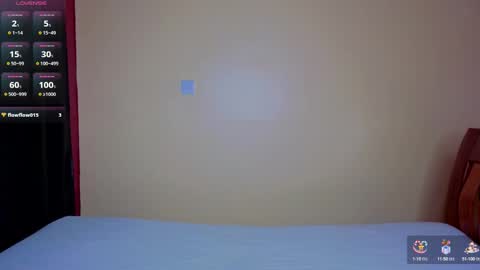 Snapshot of freakky_nessa chatting on 09.23.25 Nessa-Independent model online show from 09.23.25