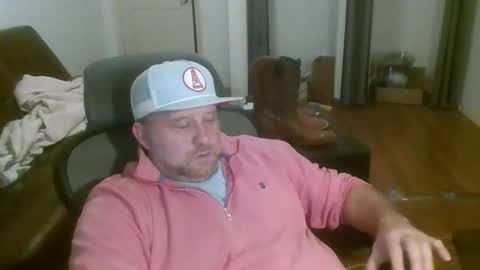 Snapshot of freakpopsickle69 chatting on 02.14.26 poundyouout1969 online show from 02.14.26