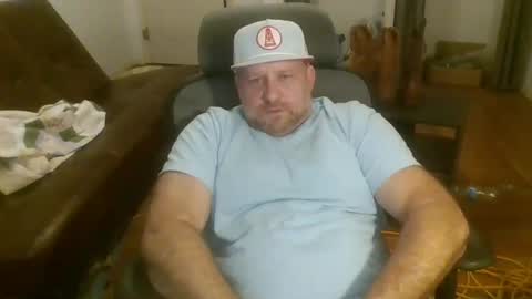 Snapshot of freakpopsickle69 chatting on 03.05.26 poundyouout1969 online show from 03.05.26