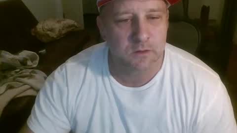 Snapshot of freakpopsickle69 chatting on 03.12.26 poundyouout1969 online show from 03.12.26