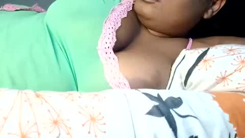 Snapshot of freaky08 chatting on 12.02.24 freaky08 online show from 12.02.24