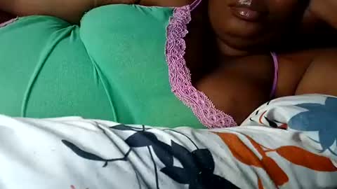 Snapshot of freaky08 chatting on 12.08.24 freaky08 online show from 12.08.24