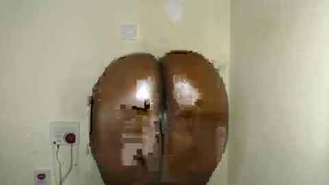 Snapshot of freaky_ass chatting on 09.20.25 Berry online show from 09.20.25