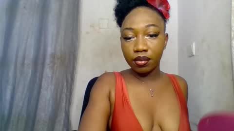 Snapshot of freaky_ebonygirl chatting on 10.18.25 Freaky ebonygirl online show from 10.18.25