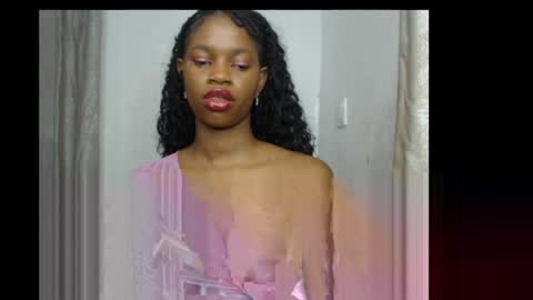 Snapshot of freaky_girl23 chatting on 05.06.26 Freaky girl23 online show from 05.06.26